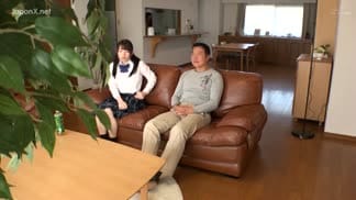 PIYO-060巨乳繼女的異常性慾讓人困擾…