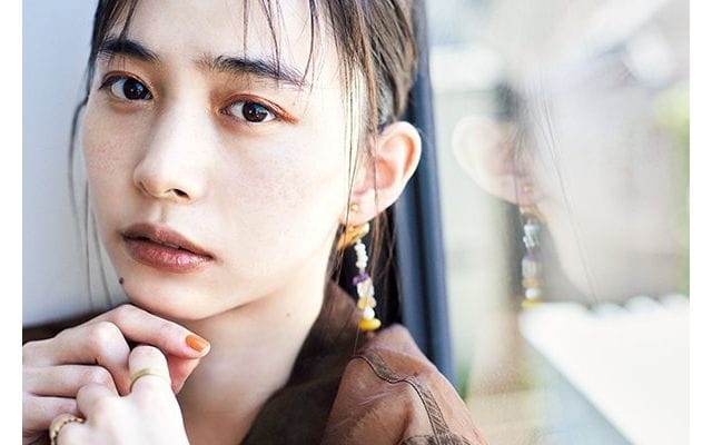 美人メイクアップアーティスト