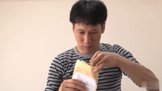 初任給を貰った童貞の僕が追撃連射中出
