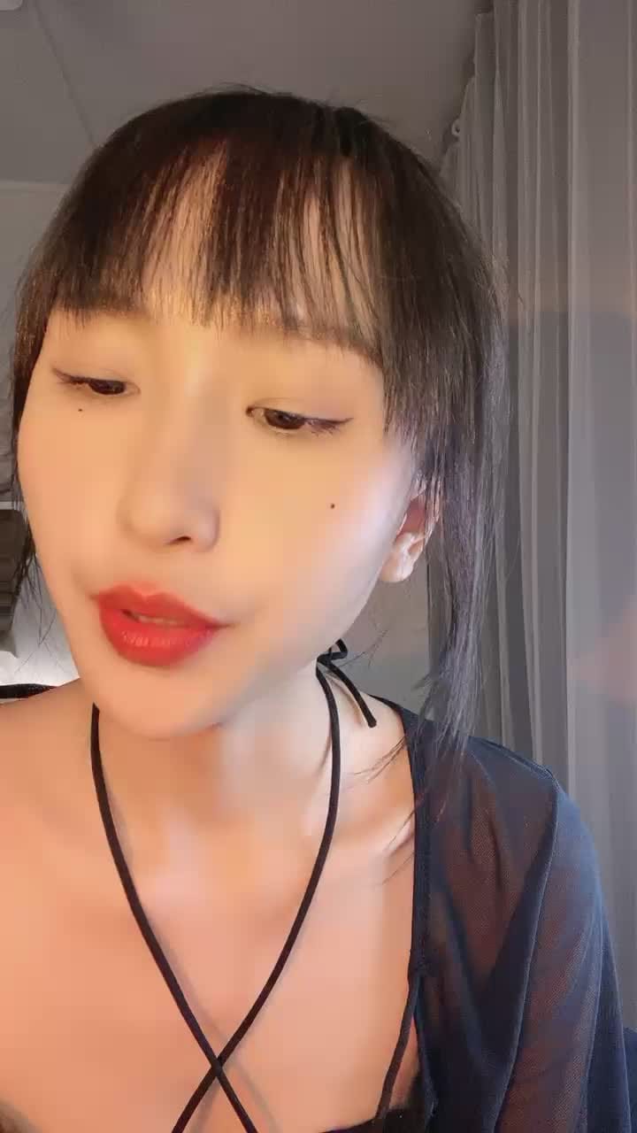 草莓味妹妹_三月六号