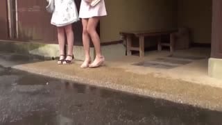  素人美女5名位前挑戰淫蕩精液採取遊戲、拼命把玩肉棒大量射精！ SDAM-052