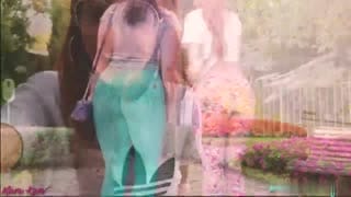 与我的热门大胸部朋友Emanuelly Raquel在PUBLIC中玩得开心！ 屁股