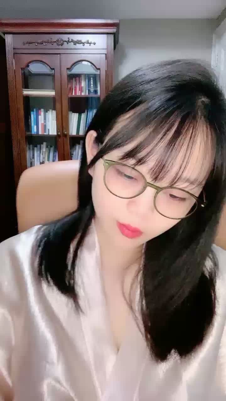 不爱吃辣椒_诱惑特写_二月十号
