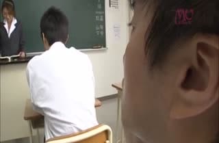 [VEC-139] 人妻教師痴漢電車 青木玲