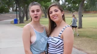 姐妹同欢 - Desiree And Skylar