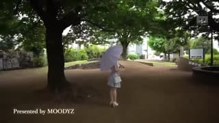 清纯女大学生AV出道 