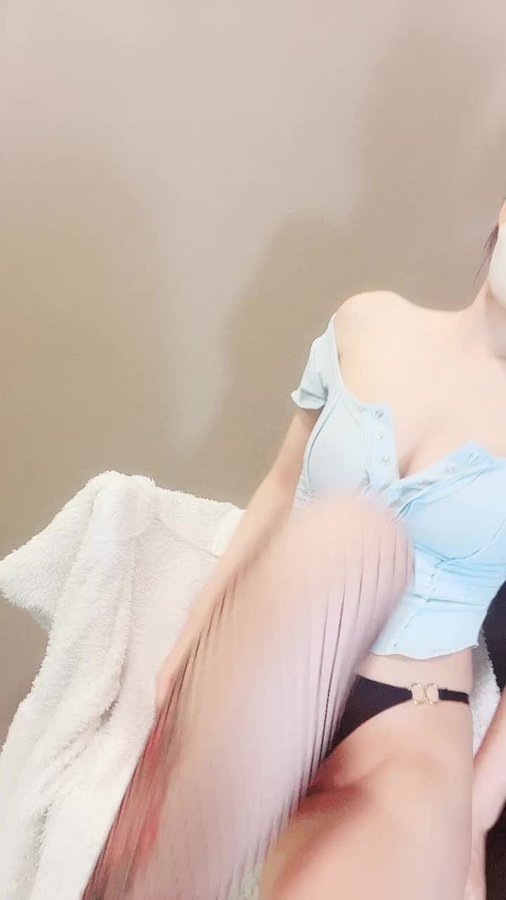 御姐来了_诱惑特写_二月二十二号