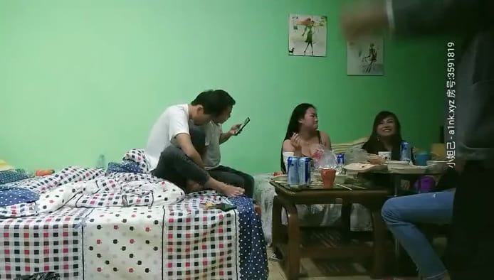 野狼出击_三月十七号大尺度啪啪