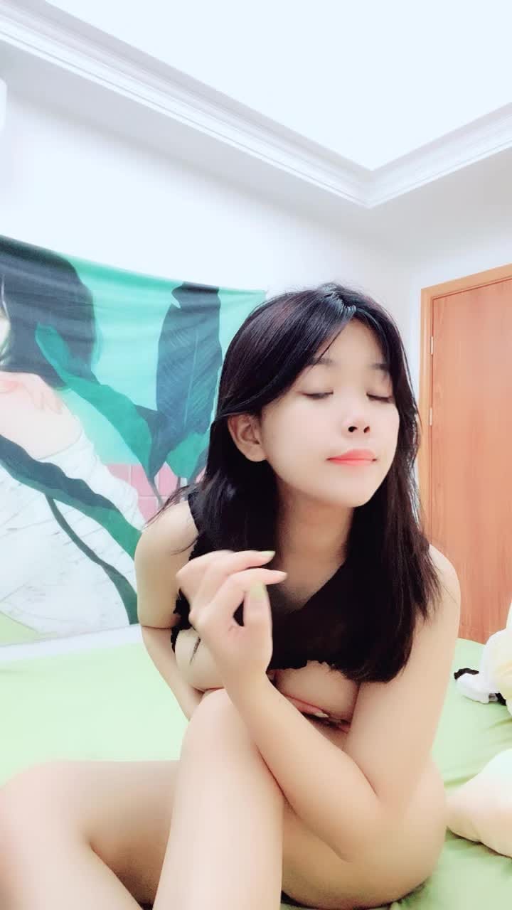 小周不睡觉_五月七号诱惑特写