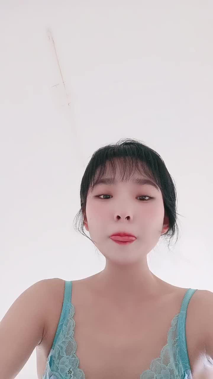 杨洋小妹妹自慰