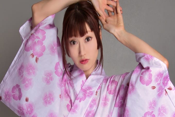 让浴衣熟女彻底高潮！