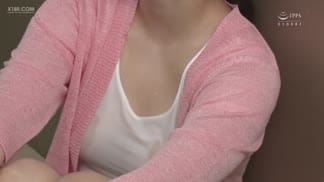 GS-356炎熱夏季，和倒垃圾的不戴胸罩巨乳少婦一起在悶熱的電梯內！