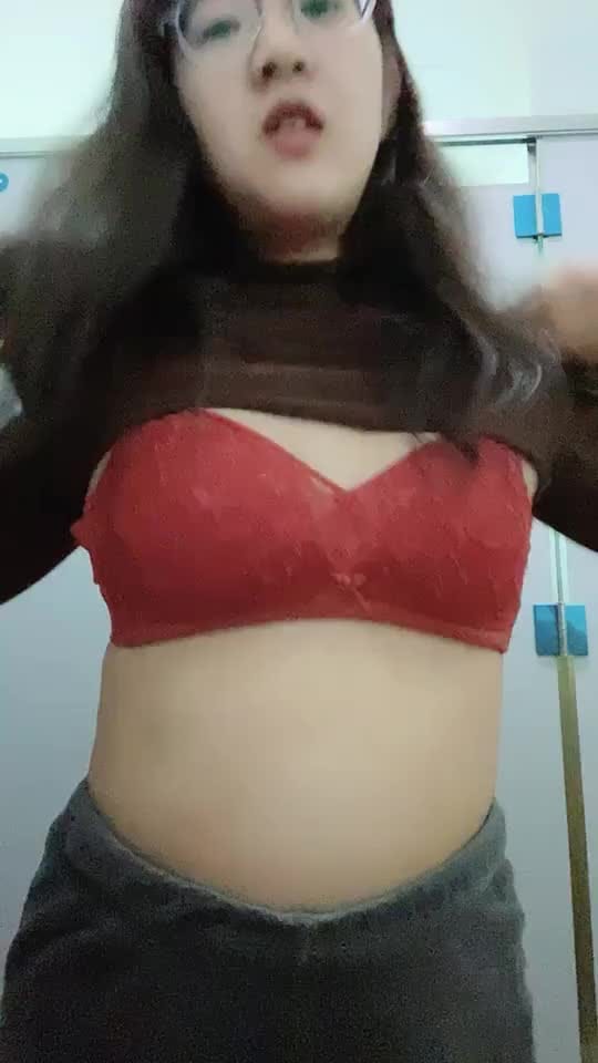 清纯美少妇_十二月二号
