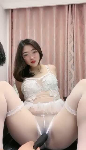 想在你胯下呻吟_啪啪_十二月二十三号