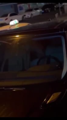 【网曝门】路虎事件，酒吧门口车震被围观 