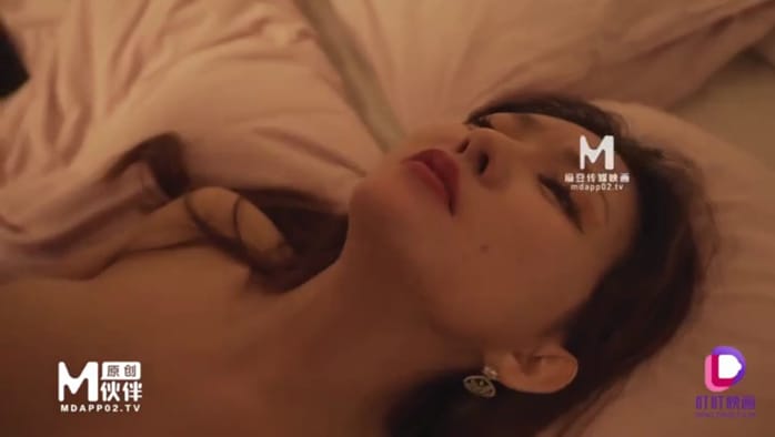 叮叮映画DD-001姐姐的极致诱惑-洛若 