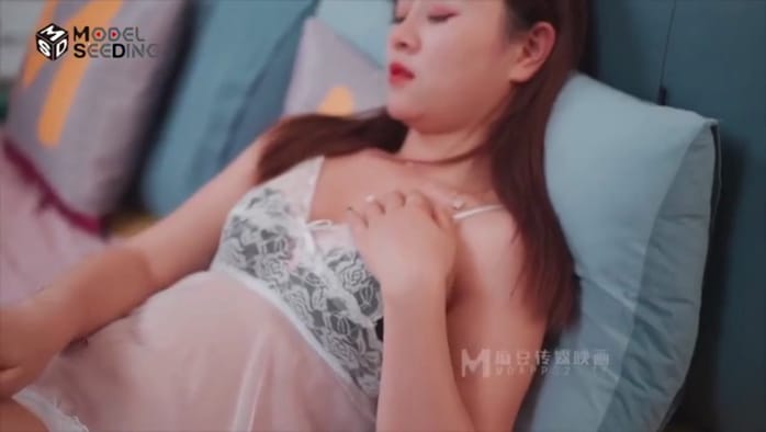 乱伦迷情药-刘依依  