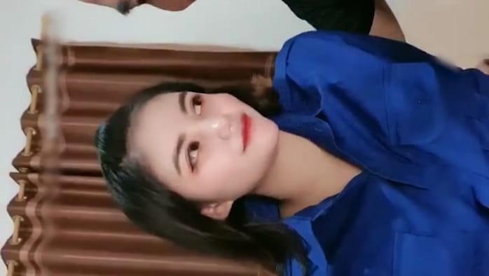 光头哥约炮纯情学妹 