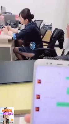 【独家吃瓜】售楼部里的潜规则，客服小姐姐上班时间被领导带去洽谈室为业绩故障！