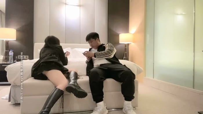 小宝寻花_四月八号啪啪极品第一场