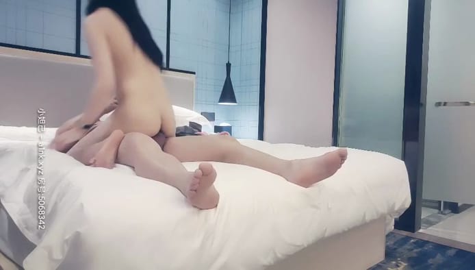 小天探花_四月十号啪啪极品第三场