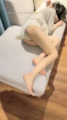 蕾丝少女_四月十号啪啪极品双飞 