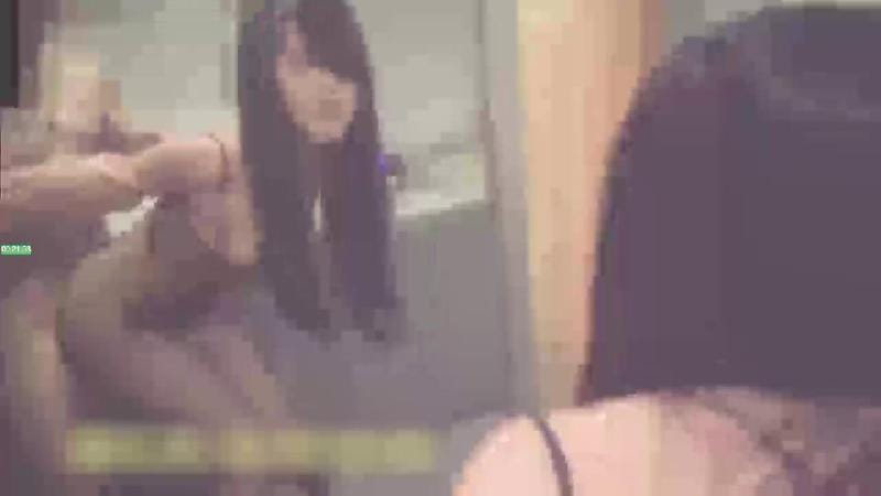 91矮挫肥男pony哥上高女系列長得像明星的十九歲極品校花級大二系花模特隊的隊長