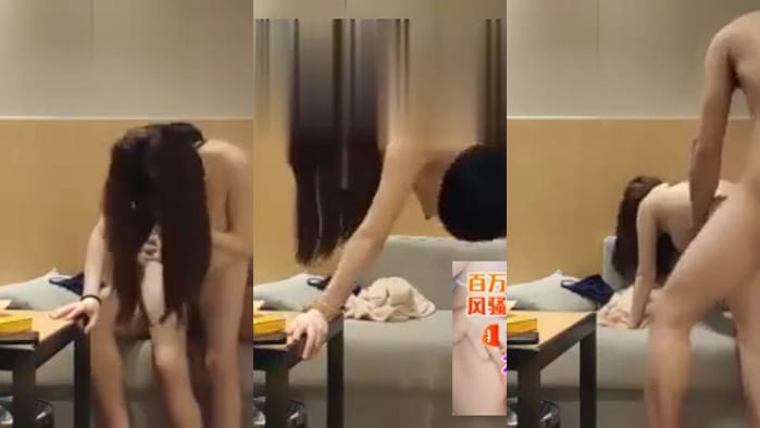 约了个大奶正妹，把她当小母狗一样地干