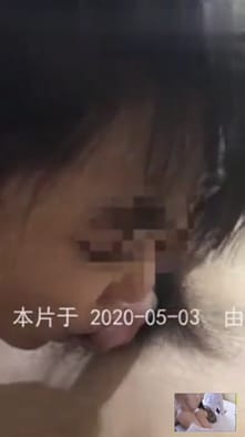 把甜甜的泡芙涂在热热的棒棒上~