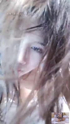 (宝藏嘉欣哇)美女玩大黑牛 全身抽搐 高潮不断，淫水乱喷