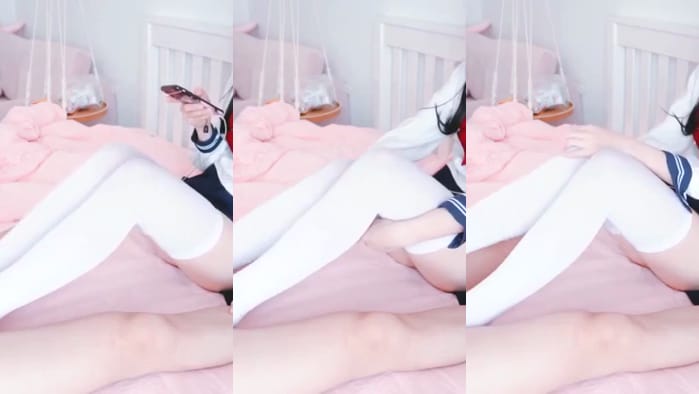 福利姬 (AsamiSusu苏苏)堕落性爱作品-白丝美腿JK制服 无套啪啪
