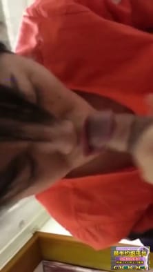 网路疯传~ 合肥大奶骚少妇裴X华偷吃实录被前任报复性流出! 看骚少妇的好口技如何征服男人的心