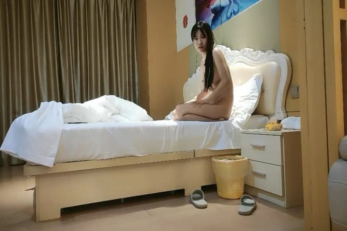 第二炮 纹身哥约操外围女神 极品小仙女 身材苗条 一对车灯极品 啪啪后入尤物