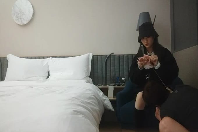 抖音网红 女主播深夜兼职 外围女神场场精彩 神似王鸥 大长腿女神 打桩机的目标就是操哭她