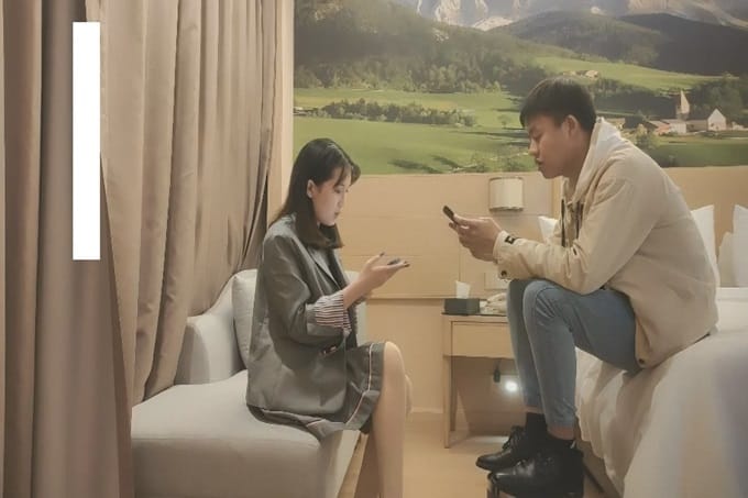v初恋女神来袭 甜美校园风 温柔苗条娇嫩00后 品质保证人气爆棚