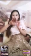 长发妹子趁男友出门跟男网友玩自拍视讯自慰