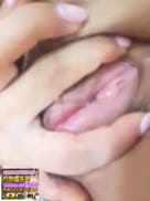 【国产馆】巨乳女大生直播赚外快
