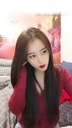 (衣裳湿半)红唇大胸美女