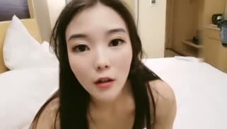【国产馆】约操白嫩美乳高中恋人金萍儿宾馆约炮竟是平台网红被人看做爱好刺激疯狂做爱内射粉穴高清源码录制