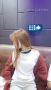 (瑶瑶kiyomi)KTV边唱歌边自慰，还要给大哥口交啪啪