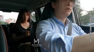 计程车内无套大战-吴梦梦