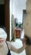 美女少妇和炮友激情啪啪从客厅操到房间
