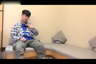 娇小玲珑美乳温柔花样啪啪妹子直求饶激情四射
