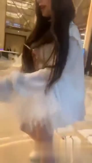 网路疯传！强国外围女太猛　喜来登一夜大战6男600分女主曝光 (3)