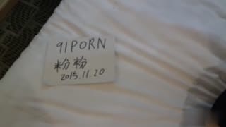 [国产精选!] 粉粉 公司的淫荡女秘书~床上自摸自爽~只靠按摩棒是不够的!!