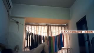 丰满人妻到你家~就是爱喝现榨的豆浆~全程淫声浪语不间断~