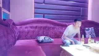 歌厅探花05-31KTV现场操三陪