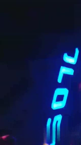 正妹穿着比基尼陪唱最后还加码玩很大!!肉棒都塞进去了~