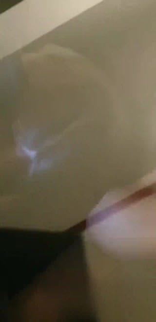 [香港] 运动型正妹停车场车震有妇之夫!被偷拍只好驾车逃逸!!