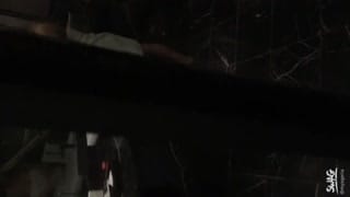 偷拍爆乳友人洗澡